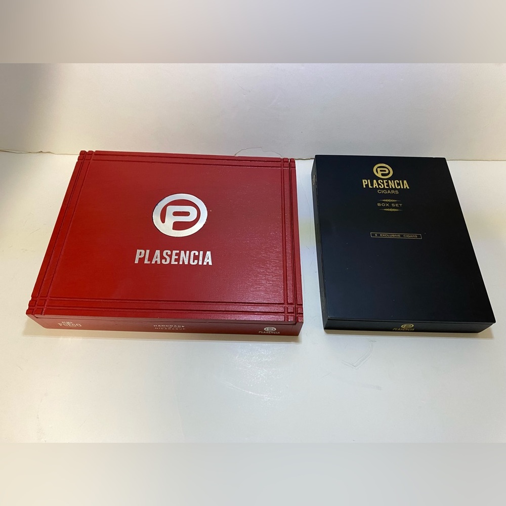 2 empty plasencia cigar cases